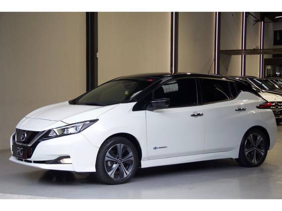 NISSAN LEAF B12P 40 ELÉTRICO NISSAN LEAF B12P 40 ELÉTRICO